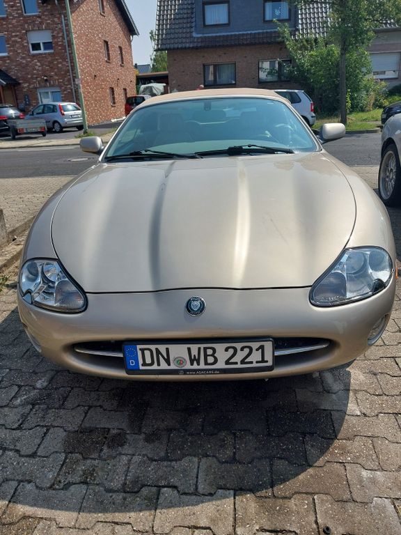 Bild des Angebotes Jaguar XK8 Cabriolet -