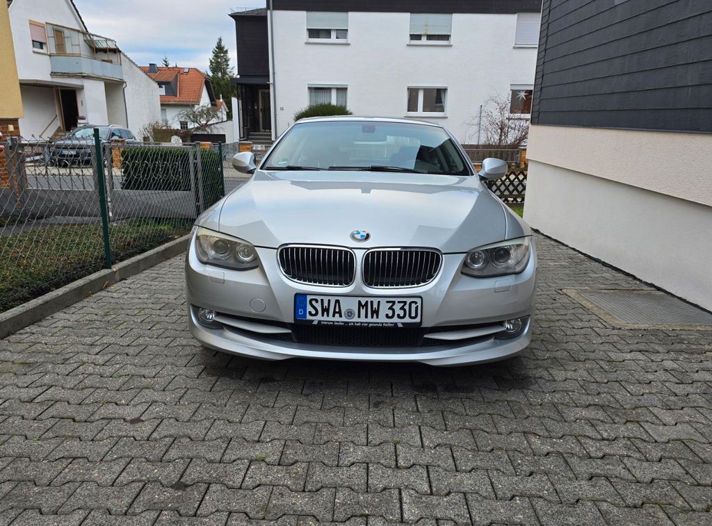 Bild des Angebotes BMW 330i xDrive Coupé -