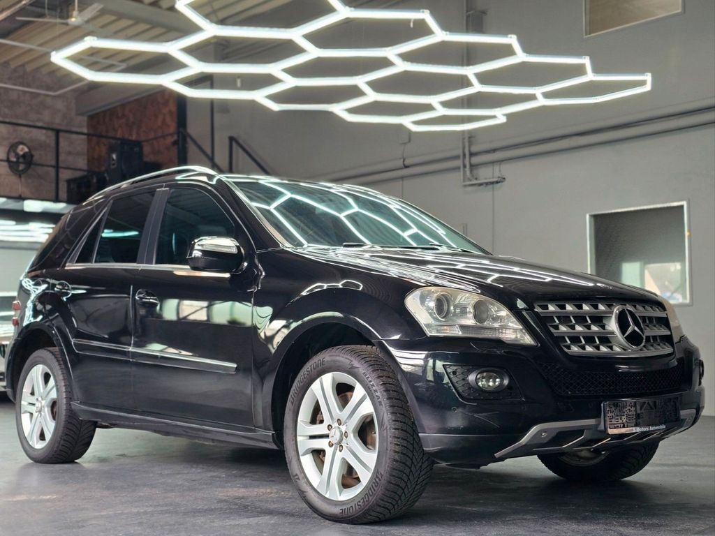 Bild des Angebotes Mercedes-Benz ML420 CDI/V8/AIRMATIC/StandHzg/AHK/Kamera/TÜV