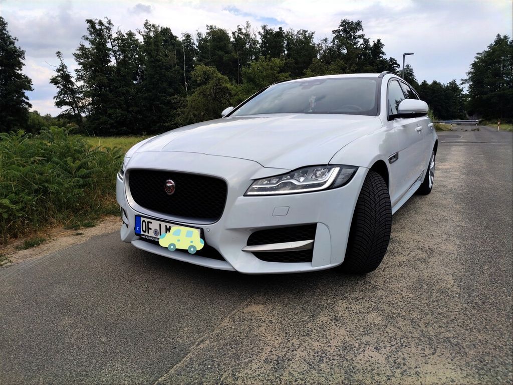 Bild des Angebotes Jaguar XF 20d AWD 180PS R-Sport Sportbrake Auto. R-...