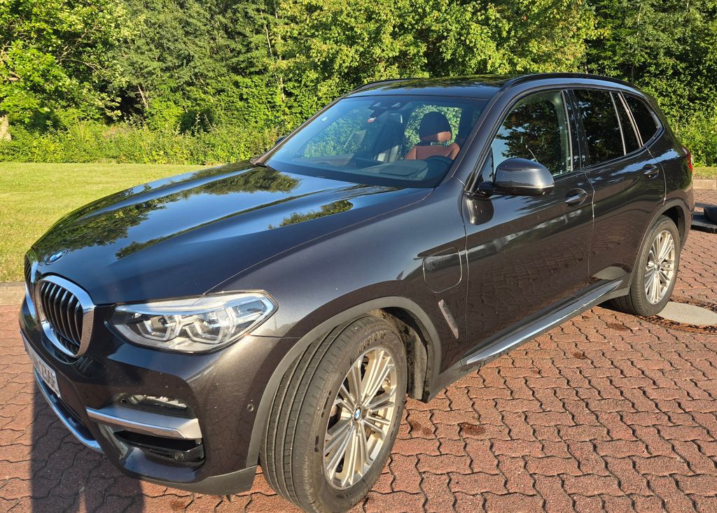 Bild des Angebotes BMW X3 xDrive30e Luxury Line AT Luxury Line