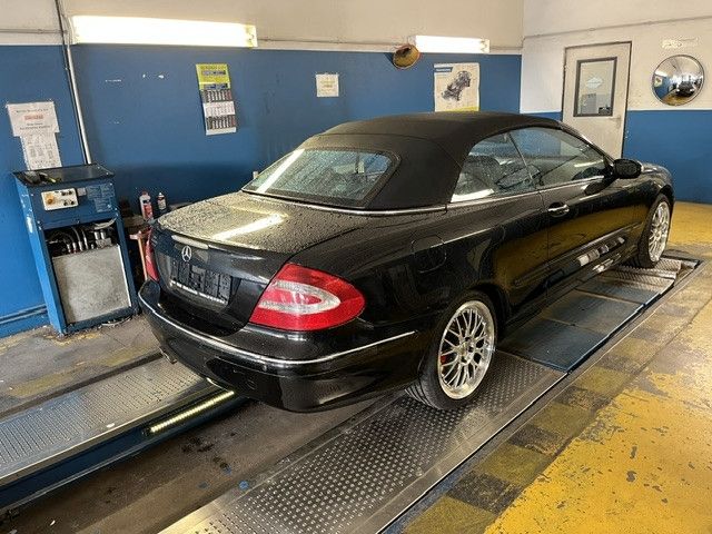 Bild des Angebotes Mercedes-Benz CLK 500 cabrio
