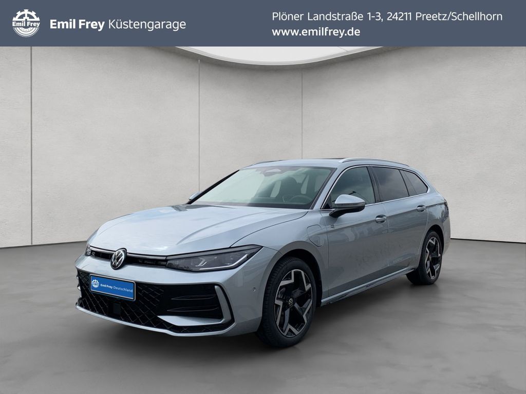 Bild des Angebotes Volkswagen Passat R-Line 1,5 l eHybrid AHK Navi RFK