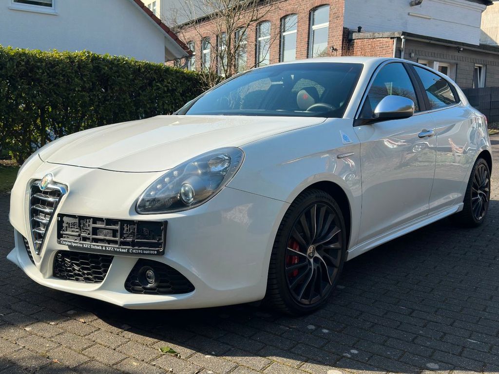 Bild des Angebotes Alfa Romeo Giulietta Quadrifoglio Verde