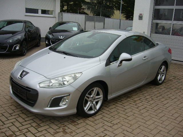 Bild des Angebotes Peugeot 308CC Platinum*Automatik*Leder*Navi*AHK*Top