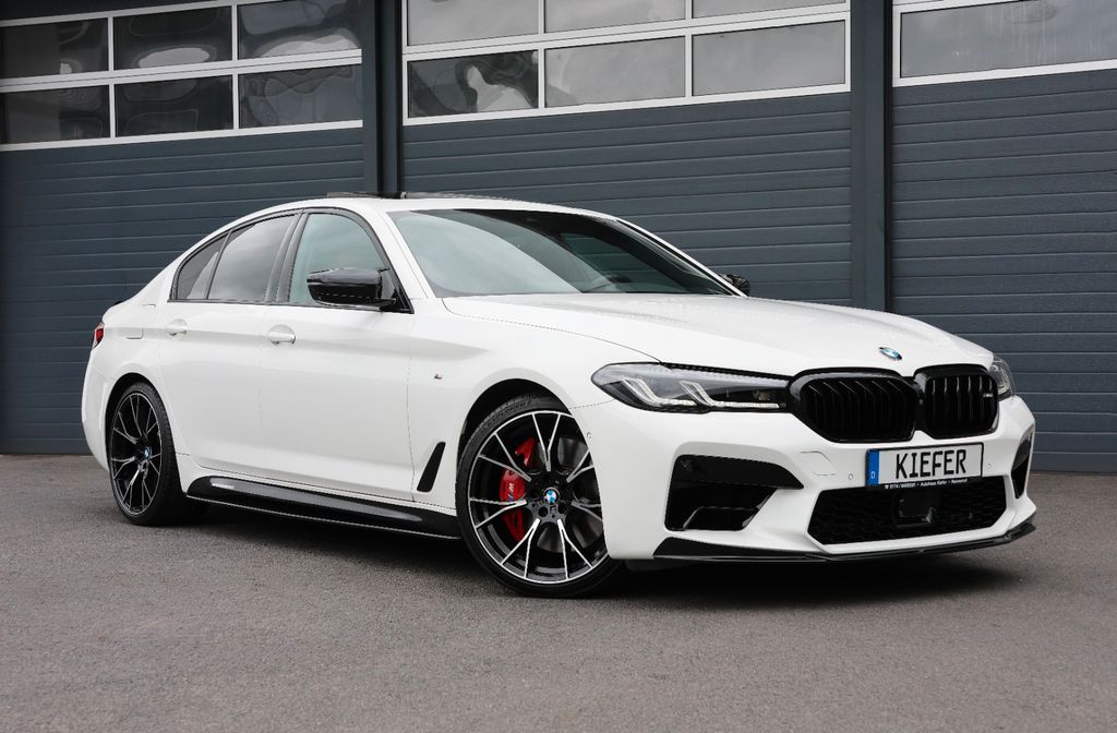 Bild des Angebotes BMW M550i xDrive/360°/H&K/4xSHZ/LHZ/CarPlay/TOTW/R20