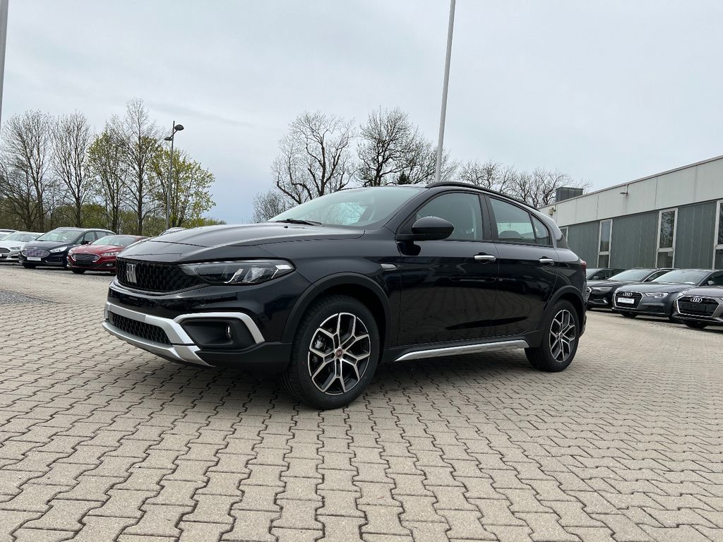Bild des Angebotes Fiat Tipo Hatchback Cross 1.5 GSE Mild-Hybrid *LED*