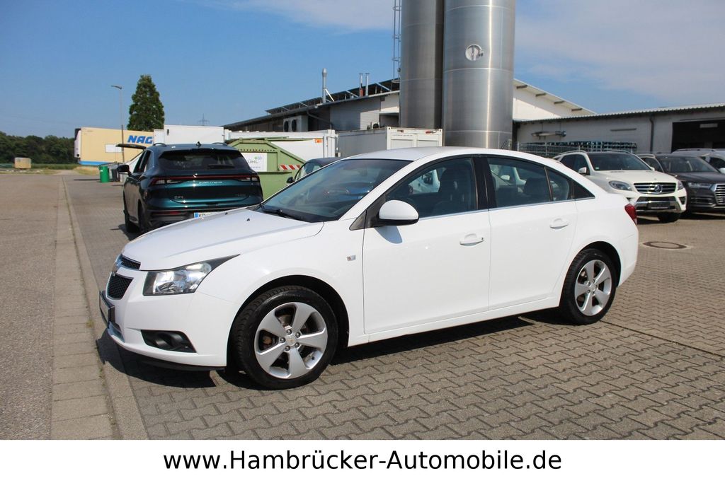 Bild des Angebotes Chevrolet Cruze 1.8 LT ~LEDER~NAVI~TEMPOMAT~PDC~EU5~AHK~