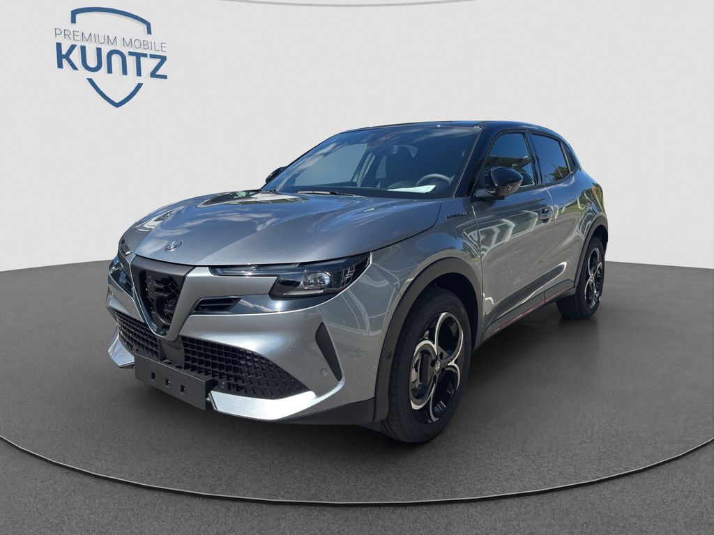 Bild des Angebotes Alfa Romeo Junior Ibrida 1.2 VGT 48V-Hybrid 107 kW Speciale