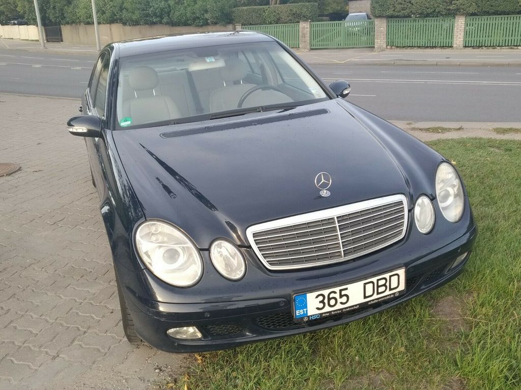 Bild des Angebotes Mercedes-Benz E 200 Kompressor NGT Automatik Classic
