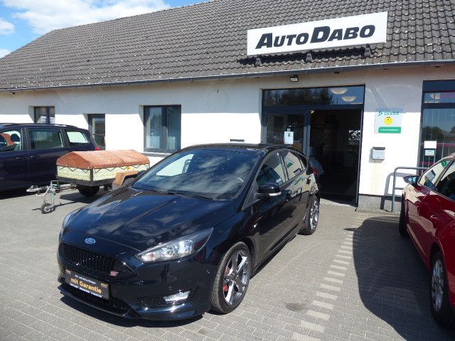 Bild des Angebotes Ford Focus 1,0 EcoBoost 92kW ST-Line