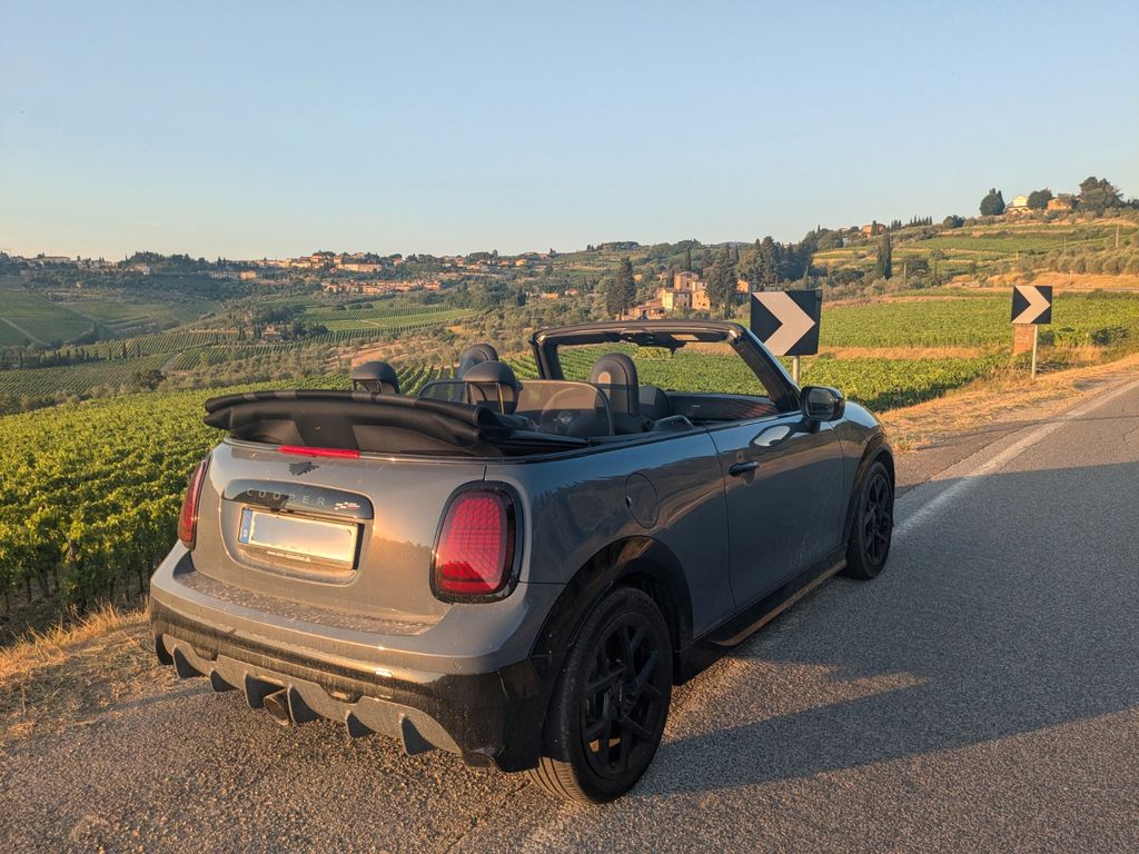 Bild des Angebotes MINI JCW Cabrio | 5.000 km | Neuwertig | EuroPlus