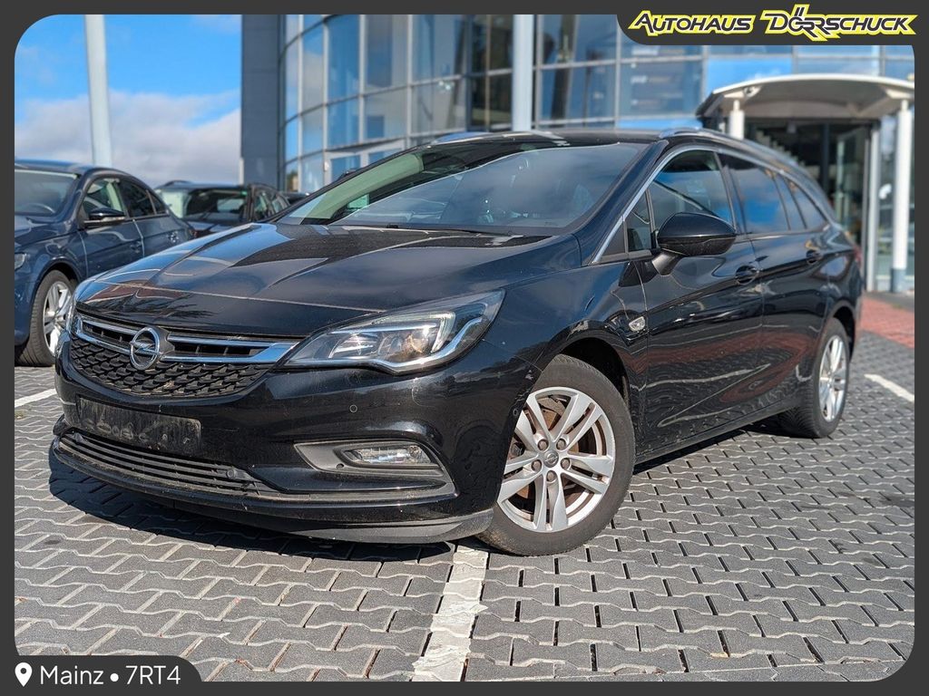 Opel Astra Sports Tourer NAVI. Kamera. AGR. PDC