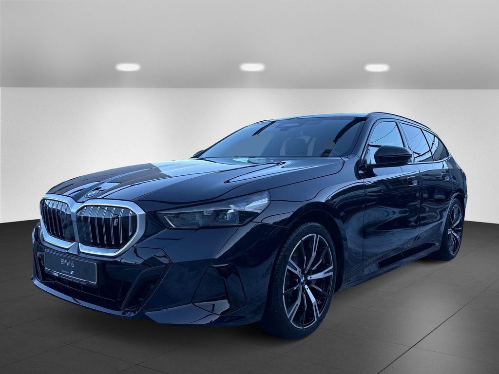 Bild des Angebotes BMW i5 xDrive40 M Sportpaket Head-Up HK HiFi DAB