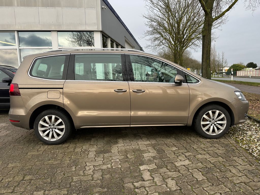 Bild des Angebotes Volkswagen Sharan Highline BMT,NAVI,KAMERA,EURO6