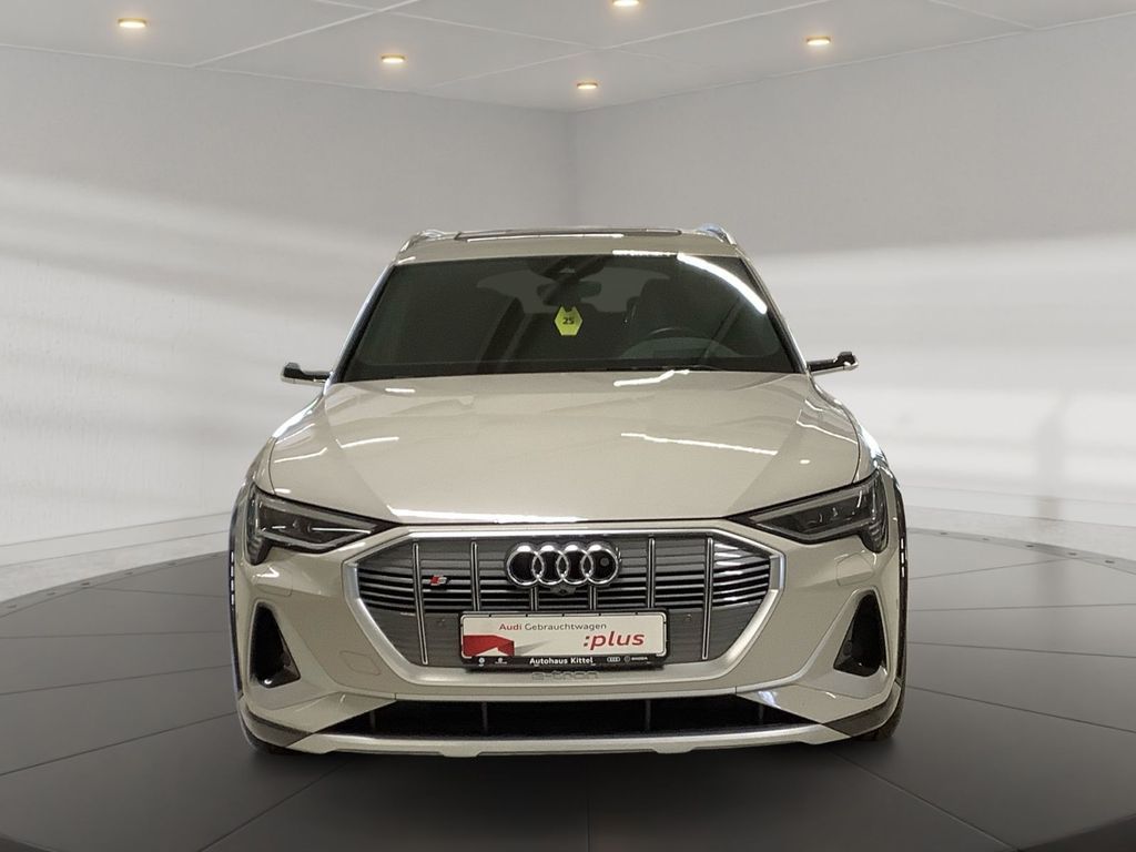 Bild des Angebotes Audi e-tron S 370 kW,Nachtsicht,Headup,360° Kamera,St