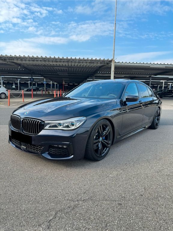 Bild des Angebotes BMW d M Paket Shadow HUD 360° Laser Softcl. Sitzbel.