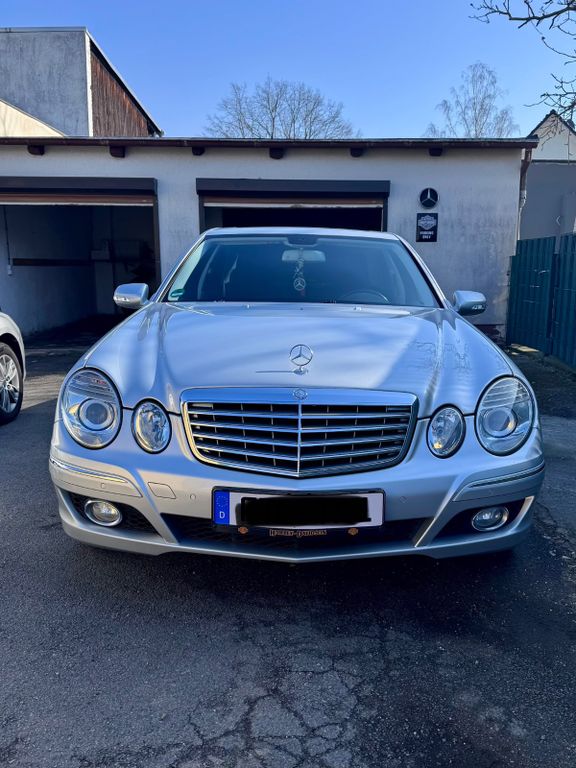 Bild des Angebotes Mercedes-Benz E 220 CDI ELEGANCE