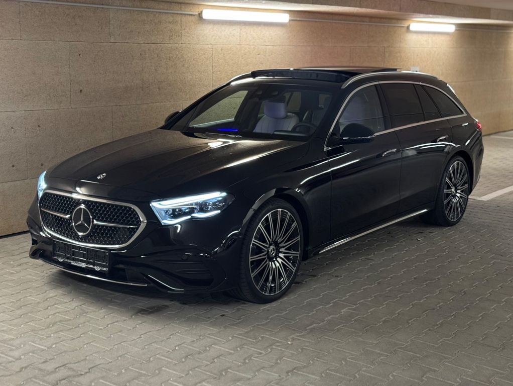 Bild des Angebotes Mercedes-Benz E 220d AMG SUPERSC DISTR+ 360° PANO 4D MEMO 21"