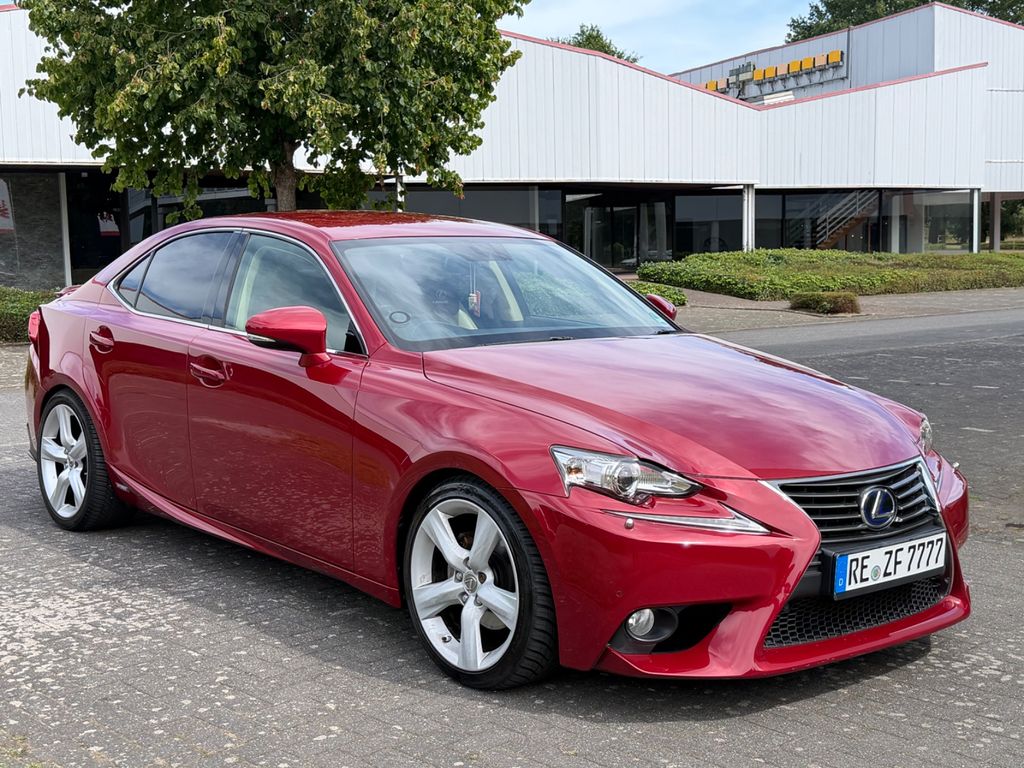 Bild des Angebotes Lexus IS 300 2.5 300h Luxury Line Automatik , Hybrid