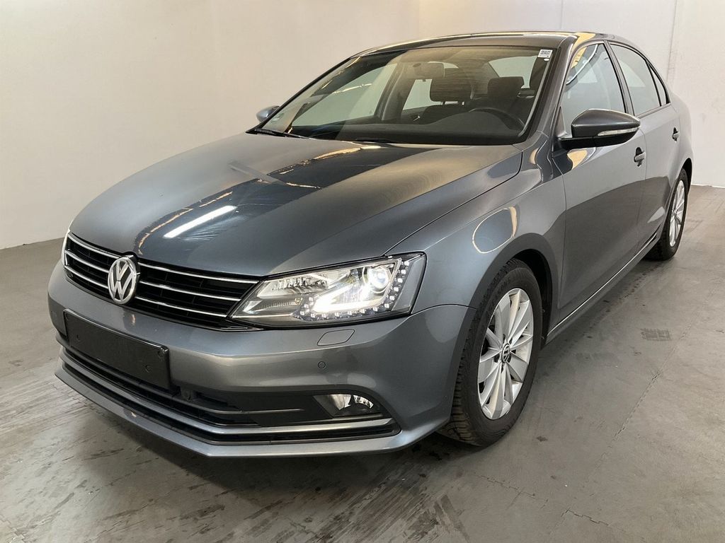Bild des Angebotes Volkswagen Jetta VI  Xenon PDC LED ALU SHZ Klima