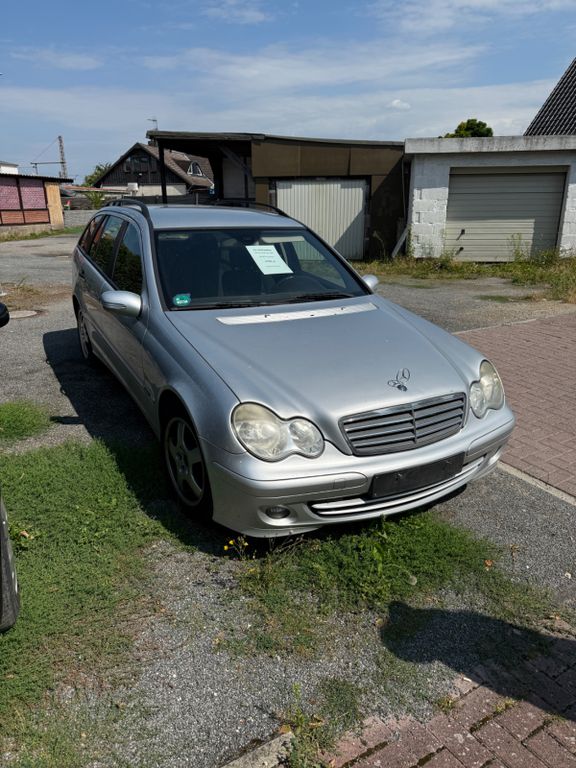 Bild des Angebotes Mercedes-Benz 200