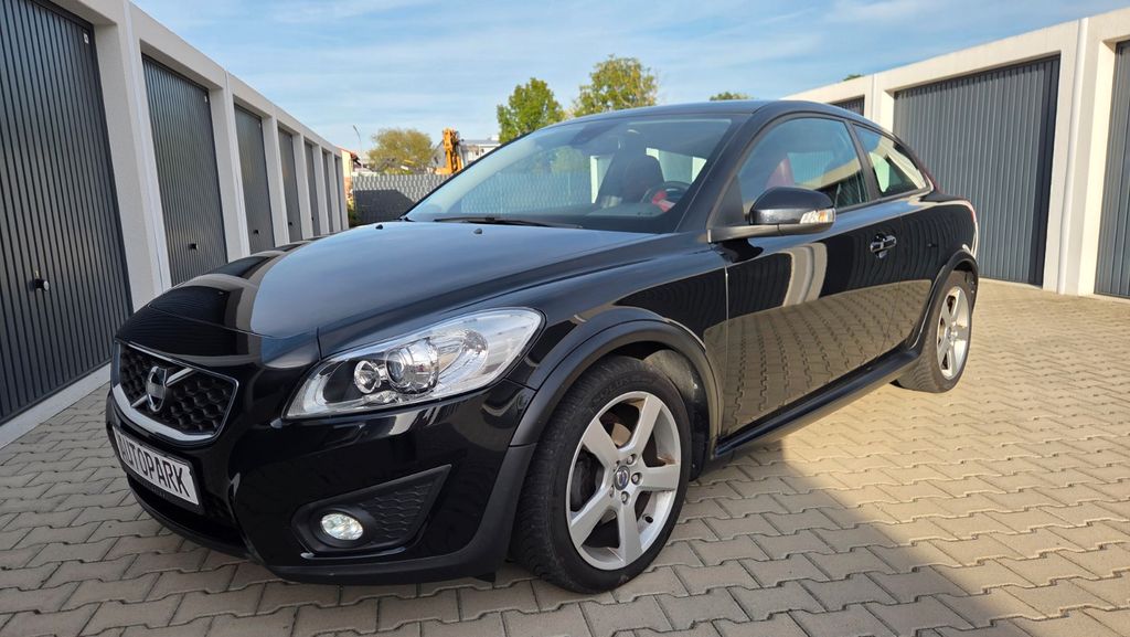Volvo C30 1.6 D Drive Summum LEDER