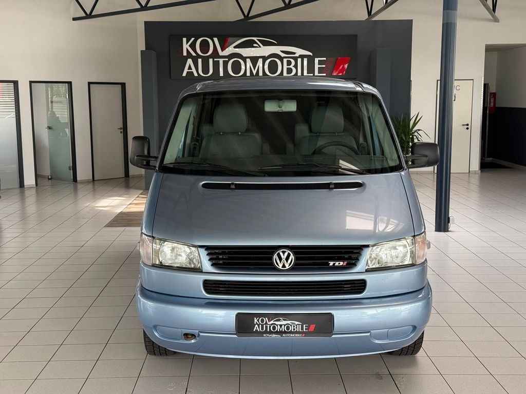 Bild des Angebotes Volkswagen T4 Caravelle 2,5-l-Diesel TDI 111kW