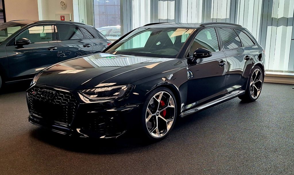 Bild des Angebotes Audi RS4 Competition Plus