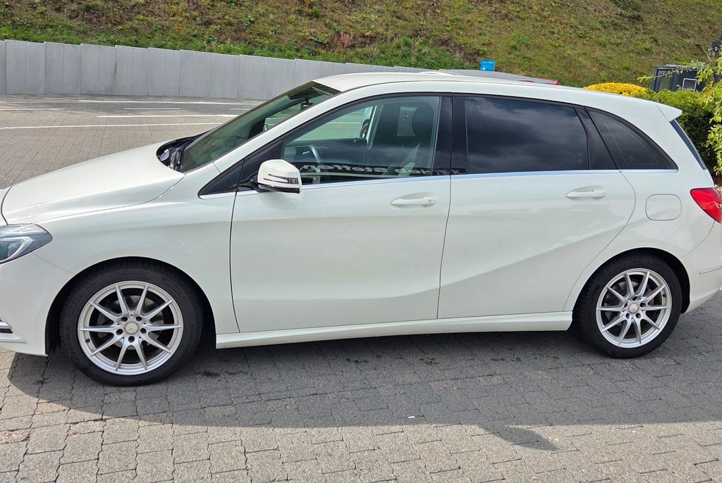 Bild des Angebotes Mercedes-Benz Mercedes B 180 CDI Steuerkette!!