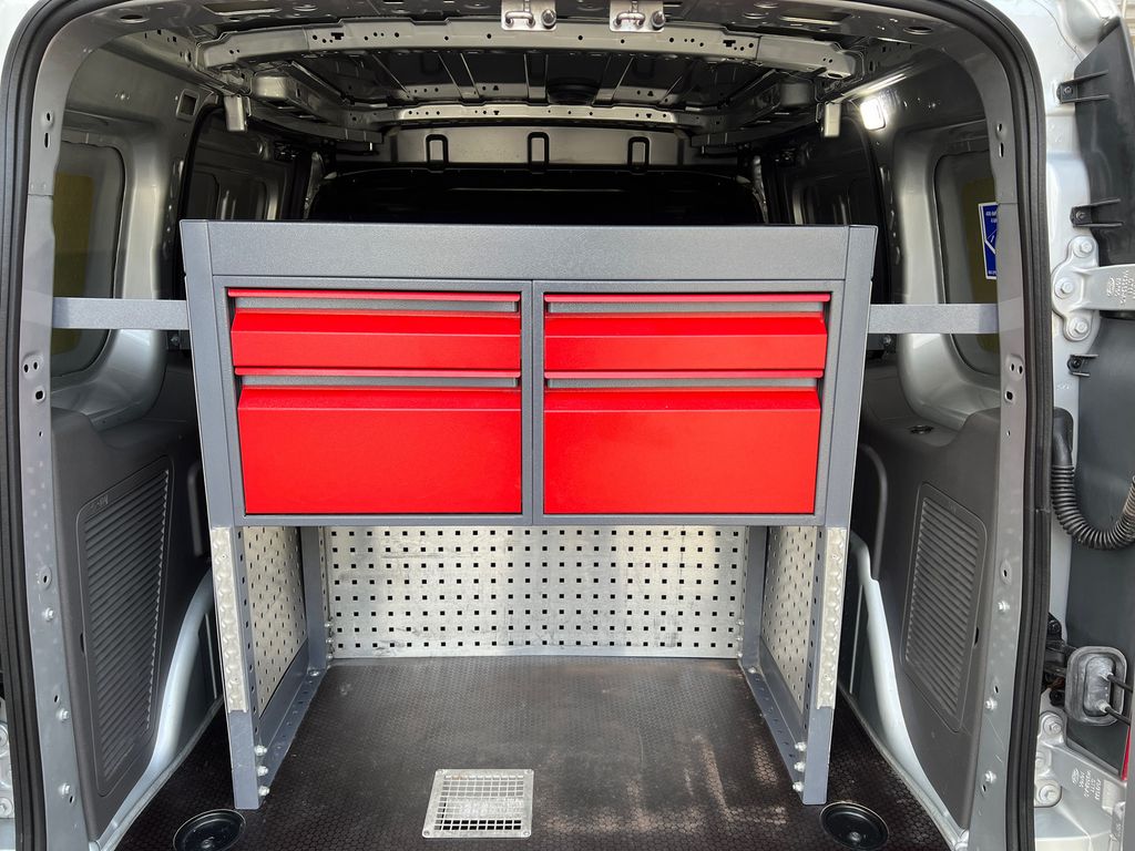 Bild des Angebotes Ford Transit Connect 230 L1 *NAVI*STANDHEIZUNG*REGAL*