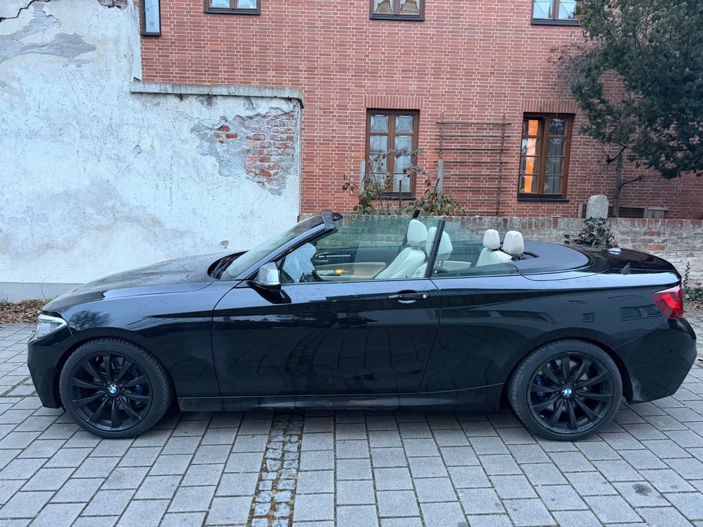 Bild des Angebotes BMW M235i xDrive Steptronic Cabrio -