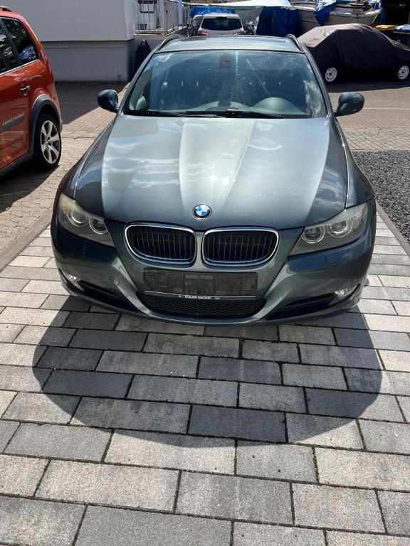 Bild des Angebotes BMW 320d Touring