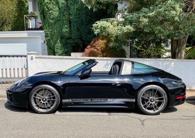 Bild des Angebotes Porsche 992 GTS 4 Targa 50 Jahre Porsche Design Edition