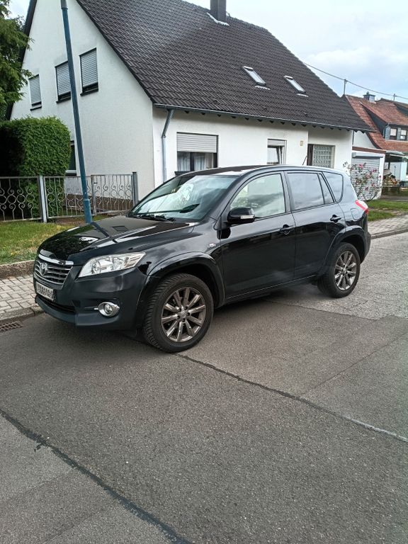 Bild des Angebotes Toyota RAV 4 2,2-l