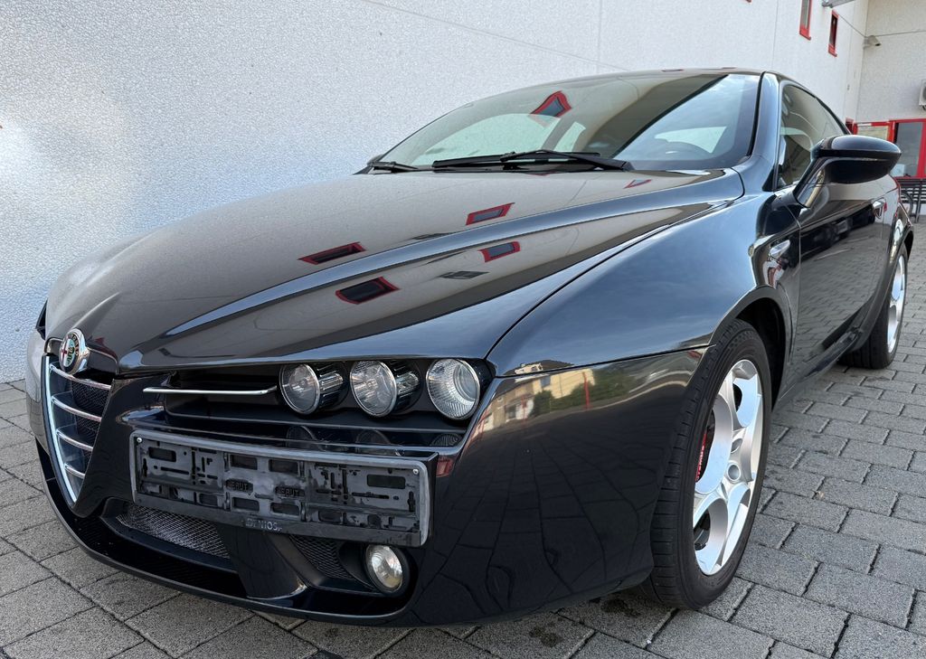 Bild des Angebotes Alfa Romeo Brera 2.2 JTS 16V Sky View Leder,Pano,Shz,Temp