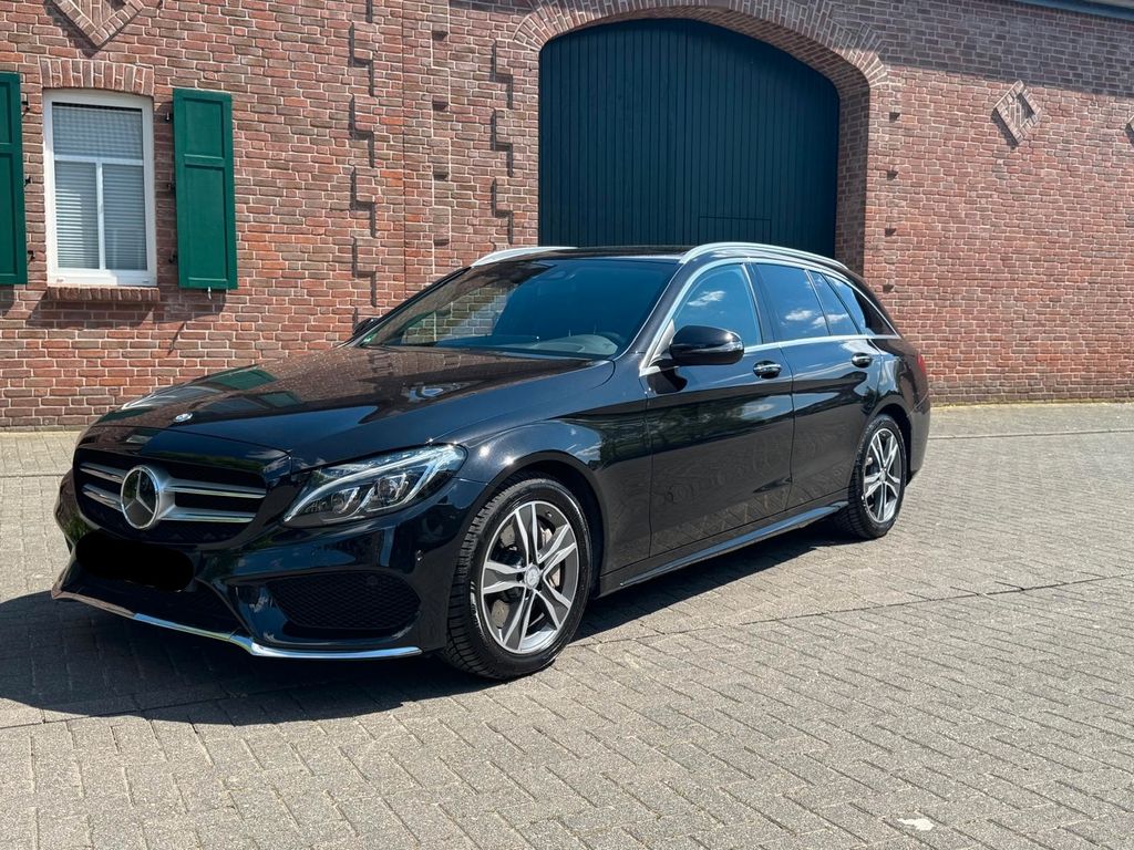 Bild des Angebotes Mercedes-Benz C 300 T Autom. AMG Line