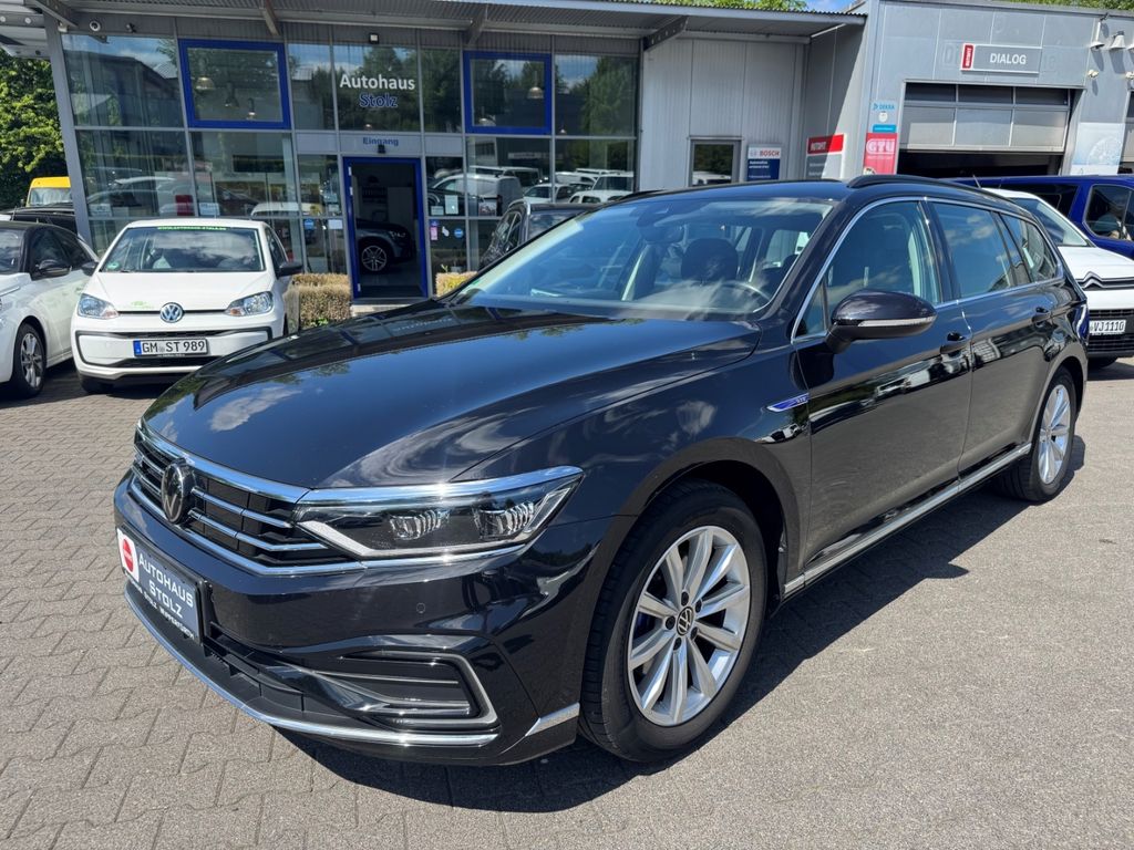 Bild des Angebotes Volkswagen Passat Variant GTE AHK-klappbar Navi Massagesitz
