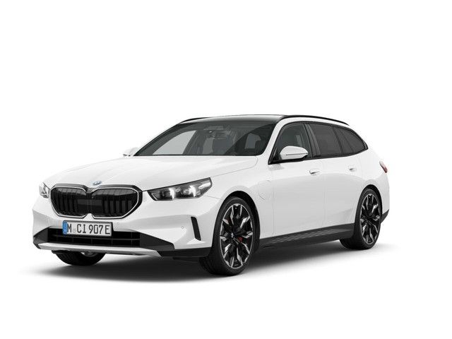 Bild des Angebotes BMW 550e xDrive Touring M Sportpaket Panorama AHK