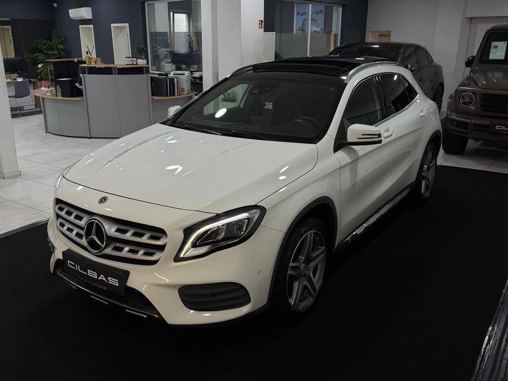 Bild des Angebotes Mercedes-Benz GLA 180 AMG-LINE*PANORAMA*KAMERA*LED*AMBIENTE*