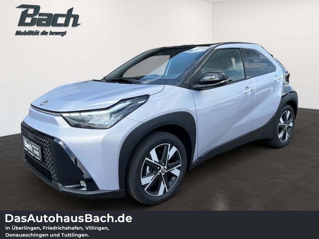 Bild des Angebotes Toyota Aygo X Teamplayer 1.5 l Hybrid Technik-Paket