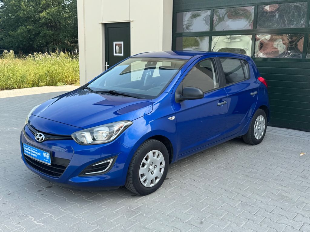 Bild des Angebotes Hyundai i20 FIFA World Cup Edition,Klima,Tüv+Au Neu