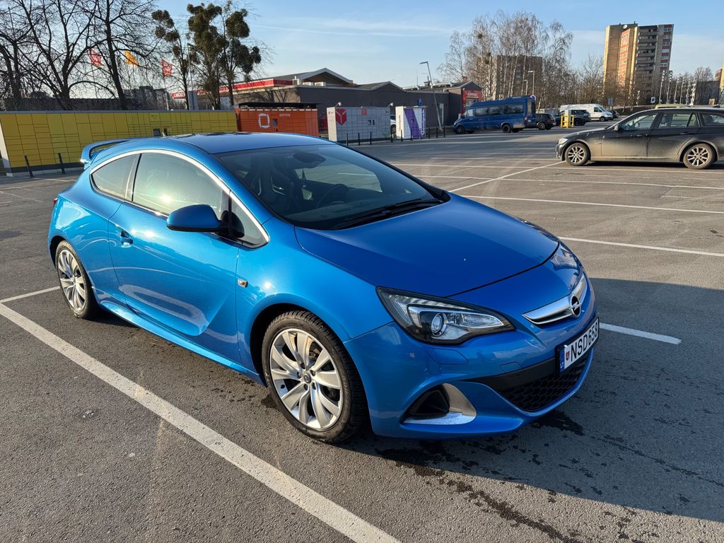 Opel Astra 2.0 Turbo 206kW S/S OPC OPC