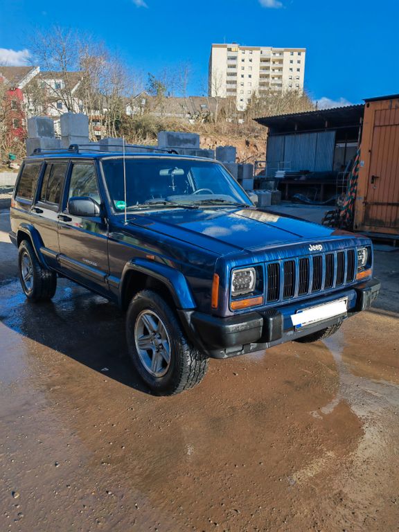 Bild des Angebotes Jeep Cherokee 2.5td Sport