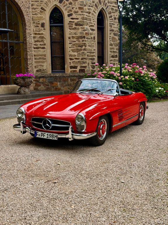 Mercedes-Benz 300 SL