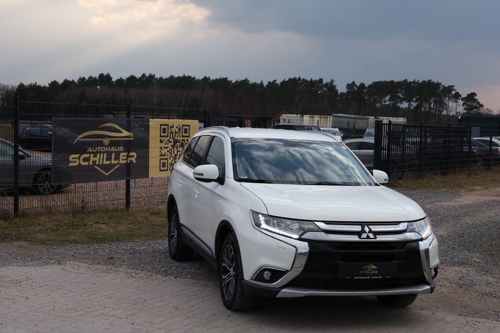 Bild des Angebotes Mitsubishi Outlander SUV-Star+ 4WD 7Sitze/Spur/ACC
