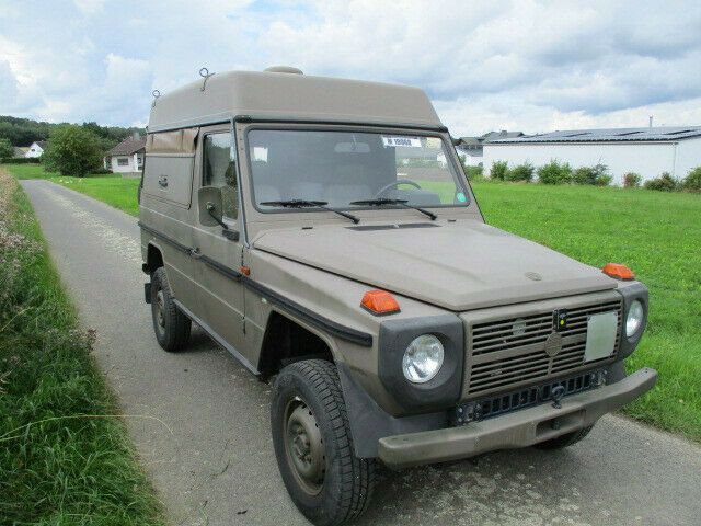 Bild des Angebotes Mercedes-Benz 230 GE Kommandowagen KLIMAANLAGE-STANDHEIZUNG