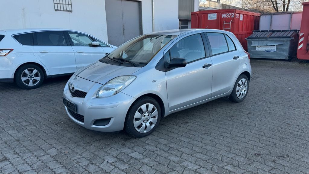 Bild des Angebotes Toyota Yaris Cool