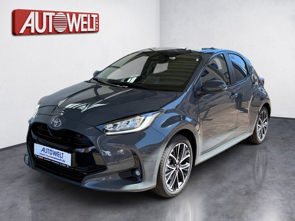 Bild des Angebotes Toyota Yaris 1.5 Teamplayer Hybrid Kamera,LED,SHZ,PDC