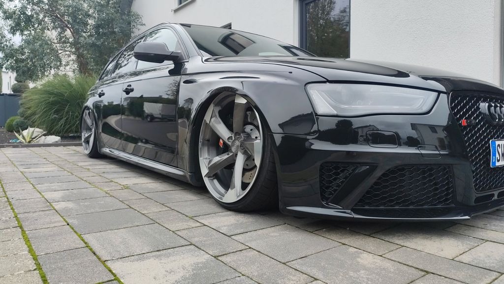 Bild des Angebotes Audi RS4 B8 V8 AccuAir Milltek Rotor Carbon  Airride